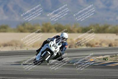 media/Dec-06-2025-CVMA (Sat) [[4a896cc04c]]/Race 8- Formula 40 MW and LW/